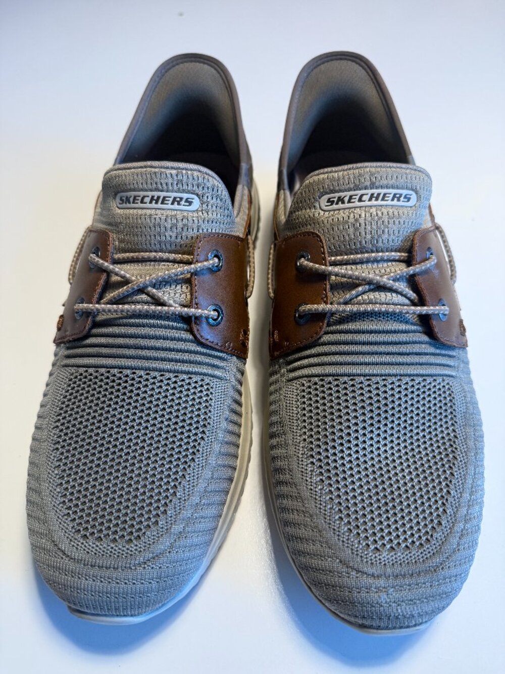 SKECHERS Ease Taupe Slip-ins Sneaker Gray Gogamat Arch Men's sizes 11 W